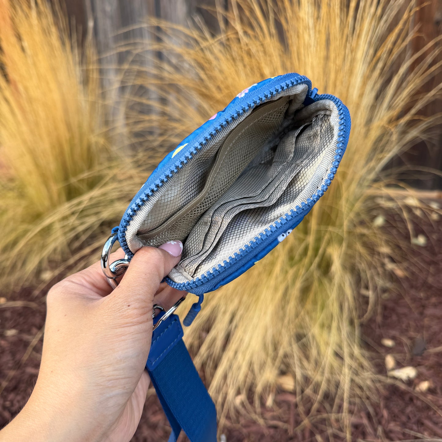 Friends Wristlet Wallet: Choose color