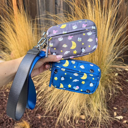 Friends Wristlet Wallet: Choose color