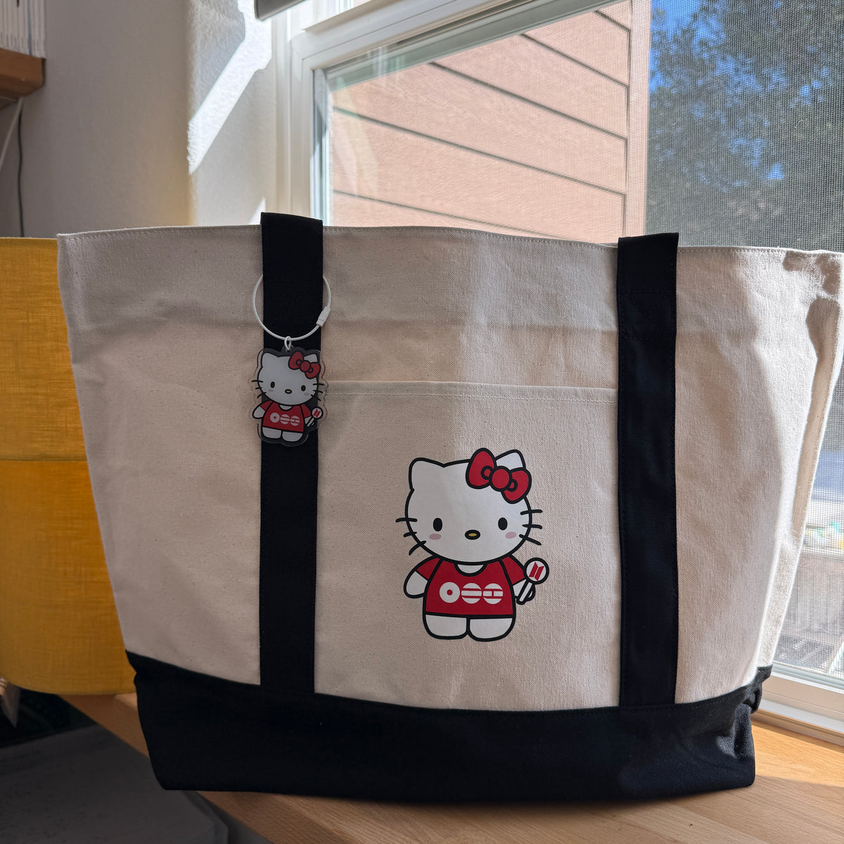 HK KPOP LARGE Tote Bag