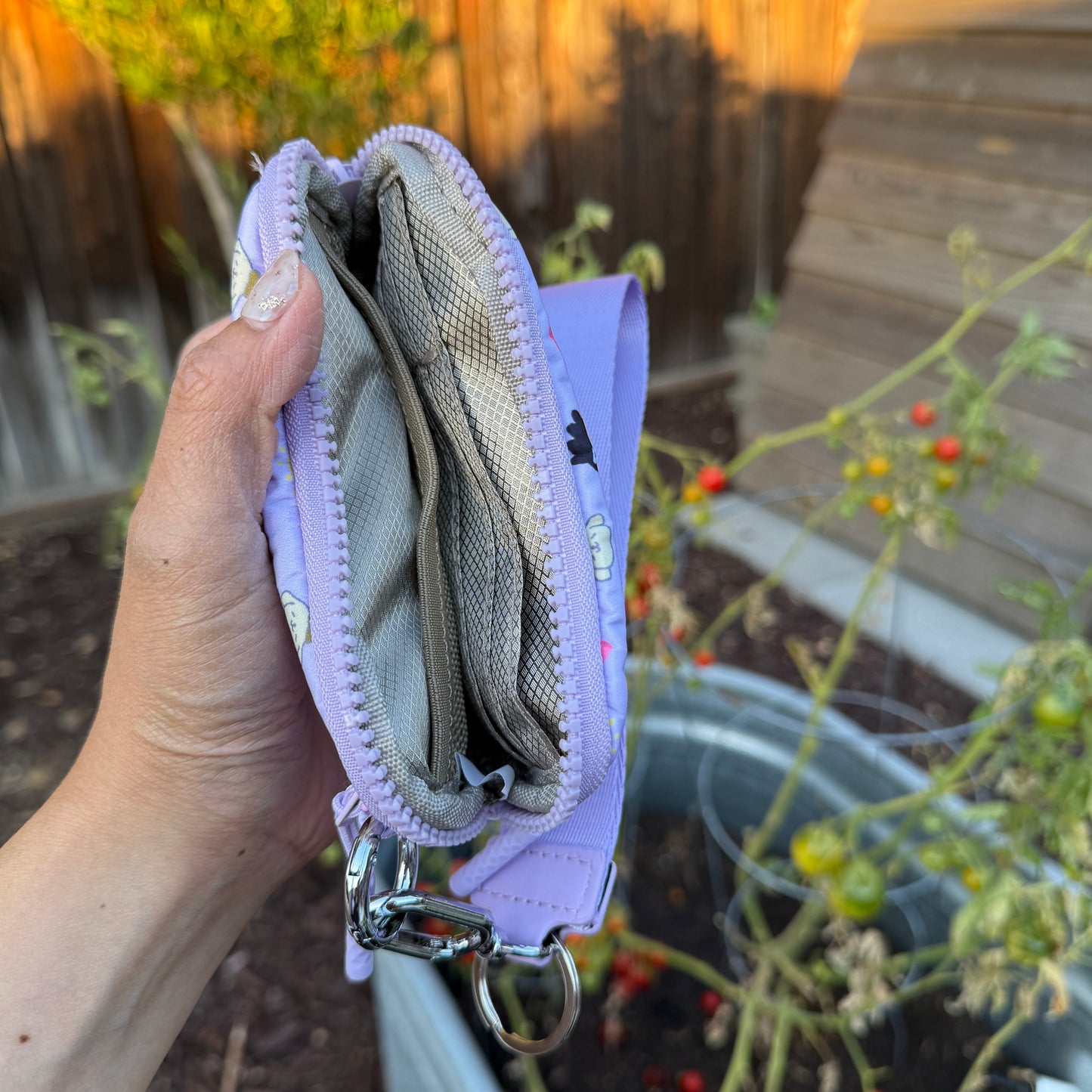 Friends Wristlet Wallet: Choose color