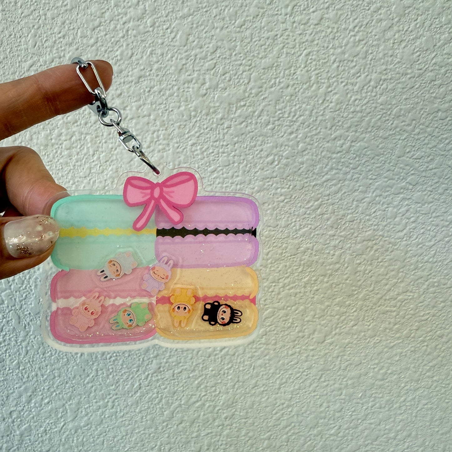 MACARON Liquid Keychain