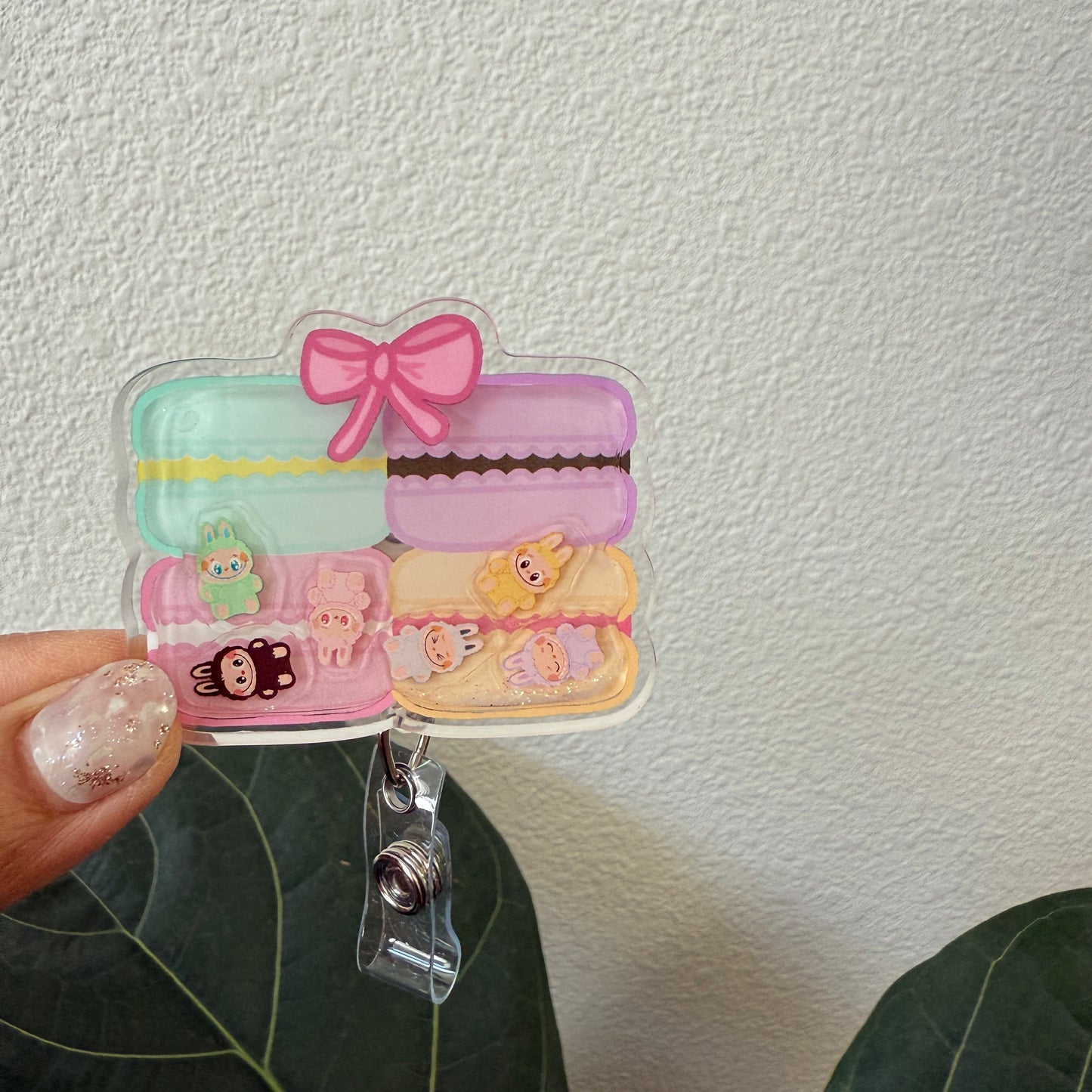 Liquid Badge Reel: MACARONS