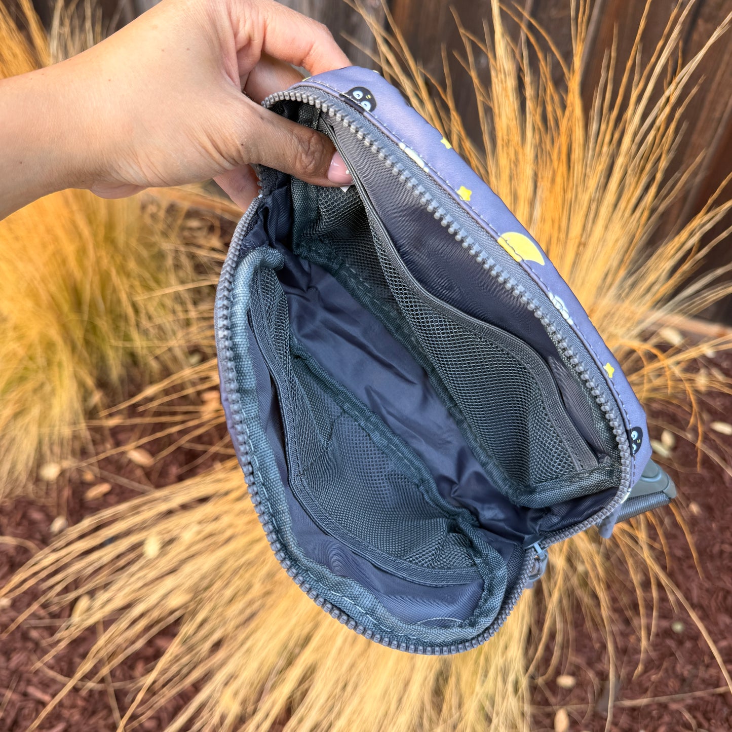 Friends Belt Bag-Dark Grey