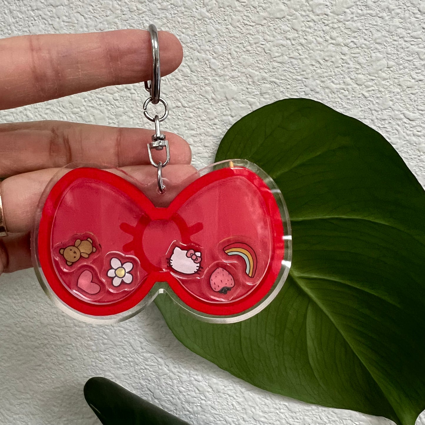 Bow Shaker Keychain: RED